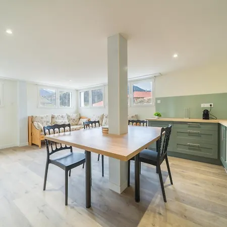 Appartamento 28 Grand Rocher Bright & Quiet Ground Floor 4 Bdr Allevard